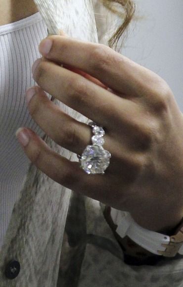 Huge-engagement-rings